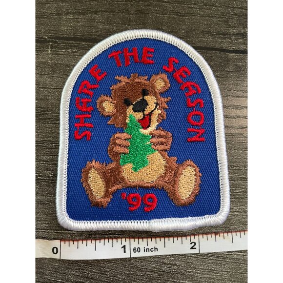 Vintage 1999 Girl Scout Patch Share The Season bear tree - Picture 4 of 6